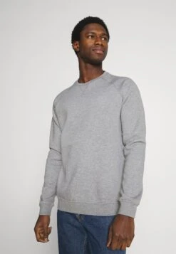 Pier One 3 PACK - Bluza - Bordeaux/black/grey 12 Pier One 3 PACK - Bluza - Bordeaux/black/grey -Sklep Z Odzieżą Męską f0211c1816ed4647bcf0610382b82d81