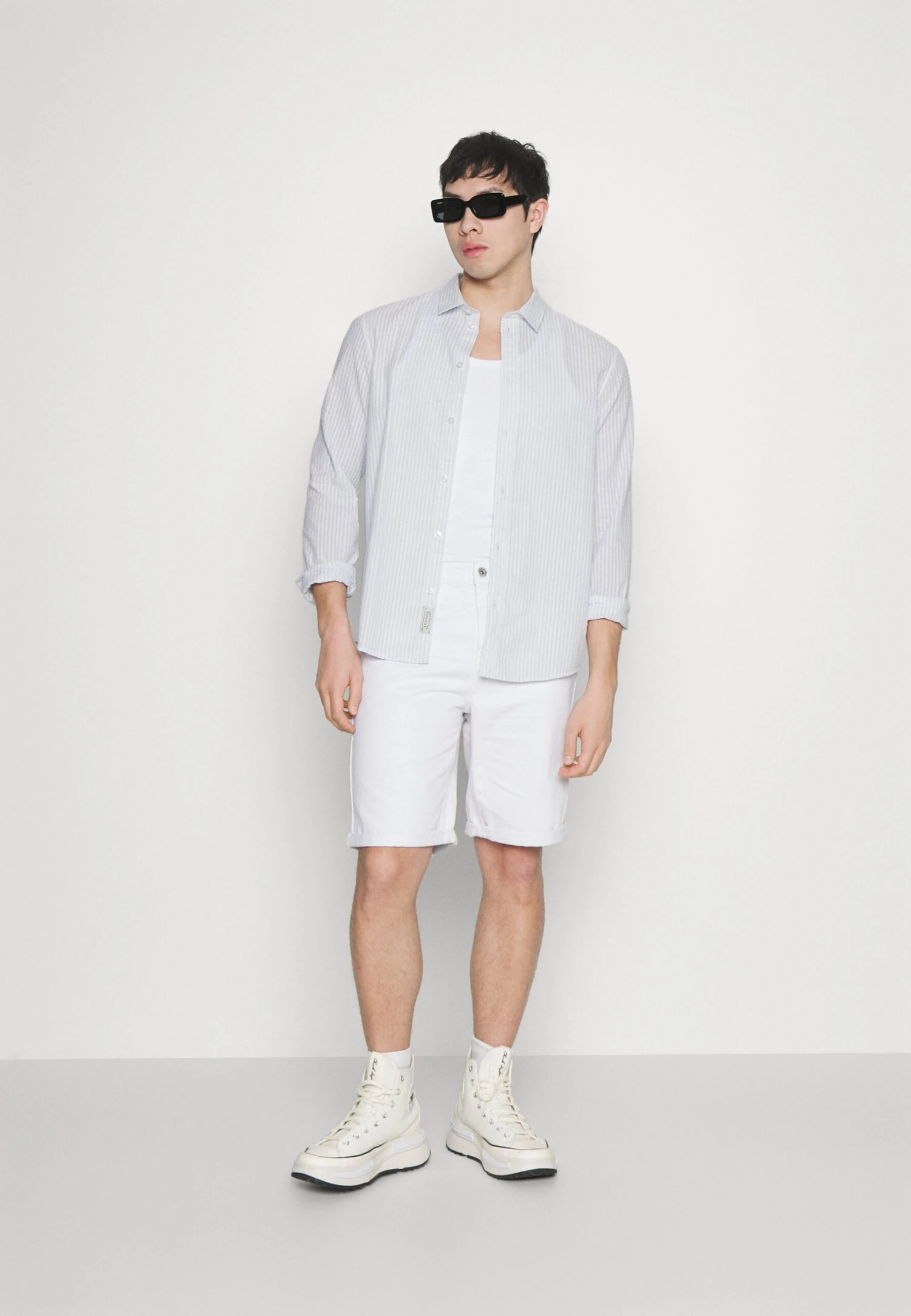 Pier One Koszula - White/light Blue 4 Pier One Koszula - White/light Blue - obrazek 2