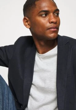 Pier One 5 PACK - T-shirt Basic - Black/white/light Grey -Sklep Z Odzieżą Męską f423d232533e42e680c38537bdc74813