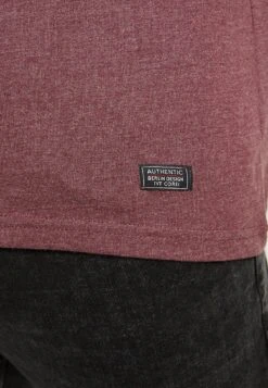 Pier One T-shirt Basic - Mottled Bordeaux 13 Pier One T-shirt Basic - Mottled Bordeaux -Sklep Z Odzieżą Męską f6373fd9d8c94a04b39a4242f4660d06