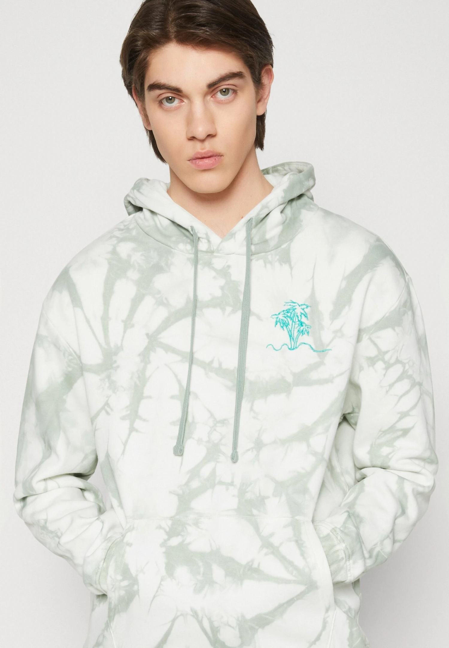 Pier One Bluza Z Kapturem - Green 6 Pier One Bluza Z Kapturem - Green - obrazek 4