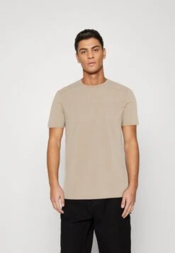 Pier One 7 PACK - T-shirt Basic - Red/silver/royal Blue -Sklep Z Odzieżą Męską fe39ae75b633479faee55da599b1d865