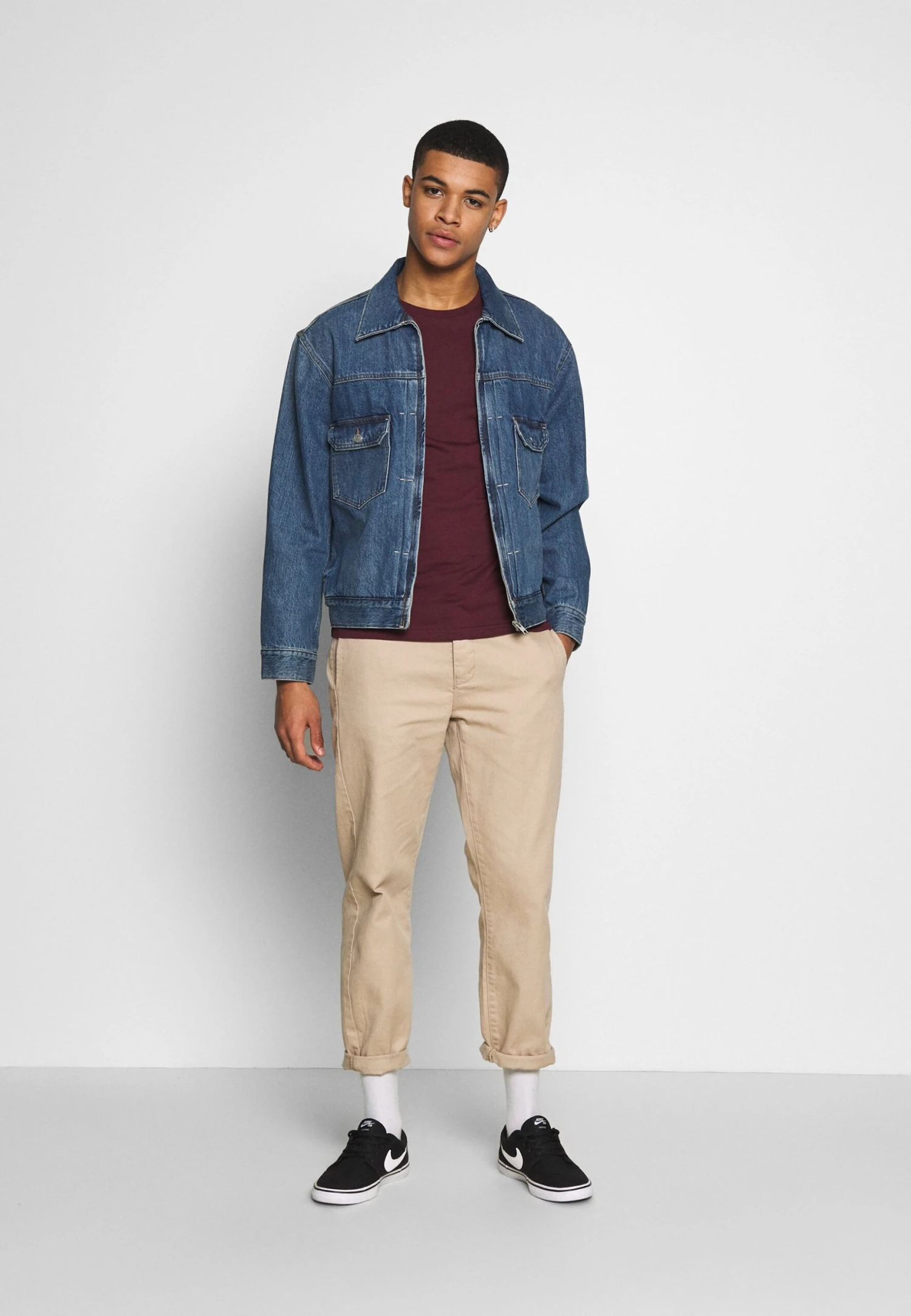 Pier One T-shirt Basic - Bordeaux 4 Pier One T-shirt Basic - Bordeaux - obrazek 2